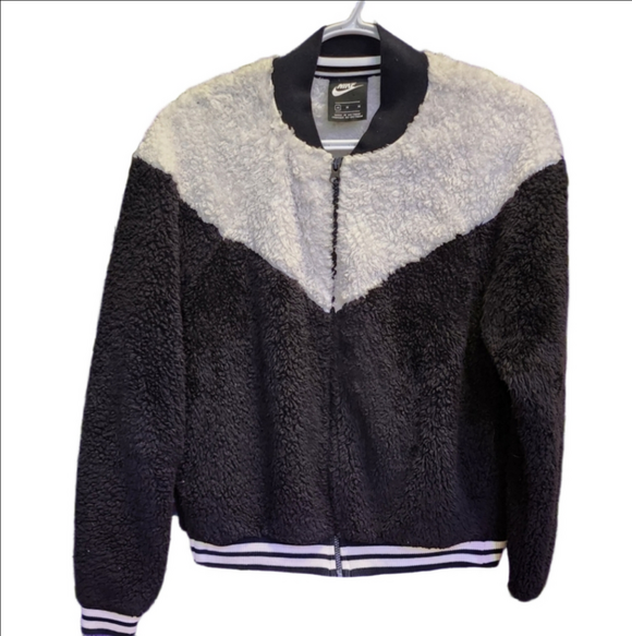 Nike NSW Wolf Sherpa Bomber Jacket Black and White Women M - Picture 2 of 9